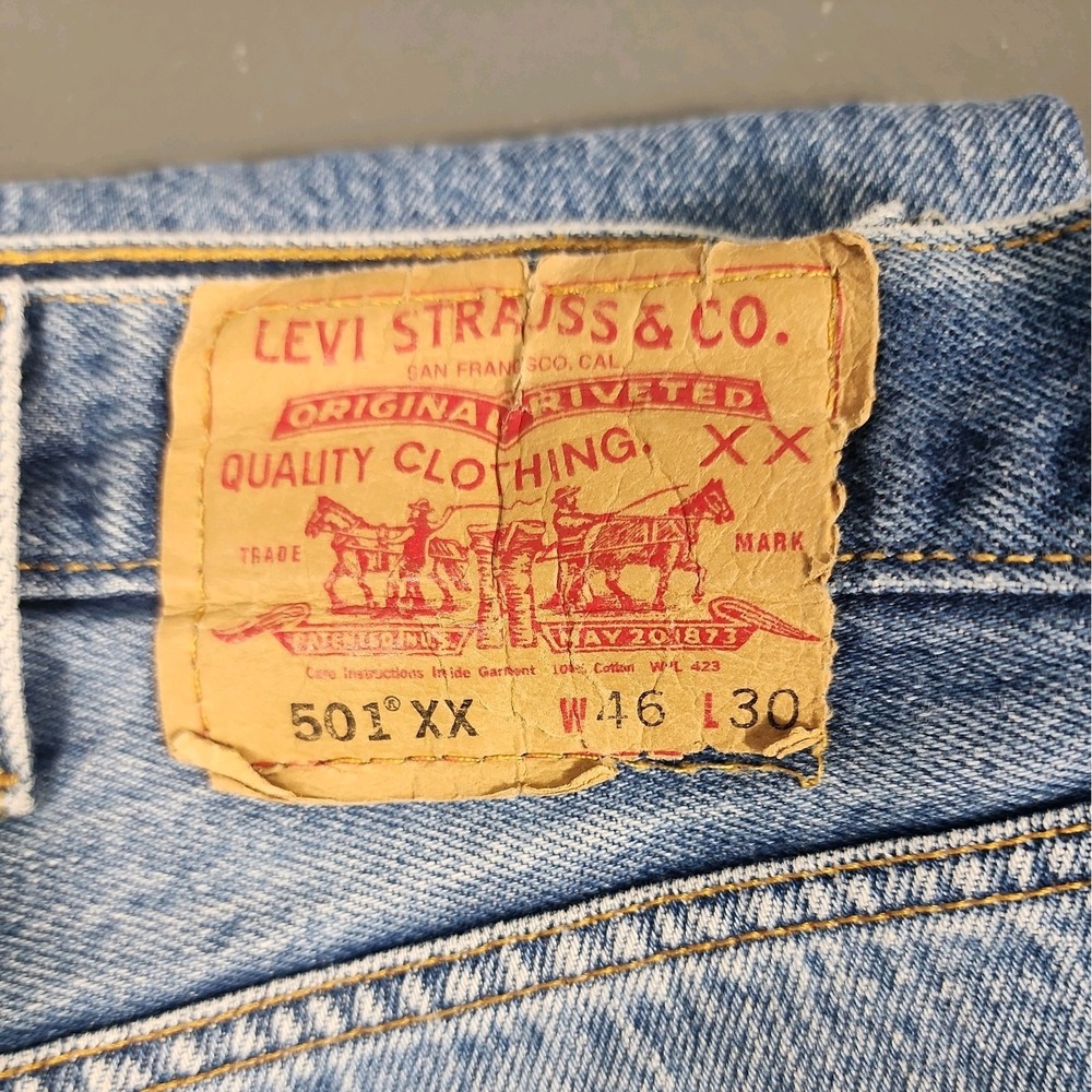 Vintage Levis 501xx Jeans Mens 46x30 (Fits 44x28) Button Fly 90s